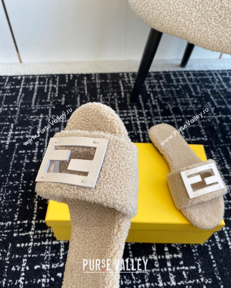 Fendi Baguette Flat Slides Sandal in Wool Shearling Beige 2024 1112 (KL-241112105)