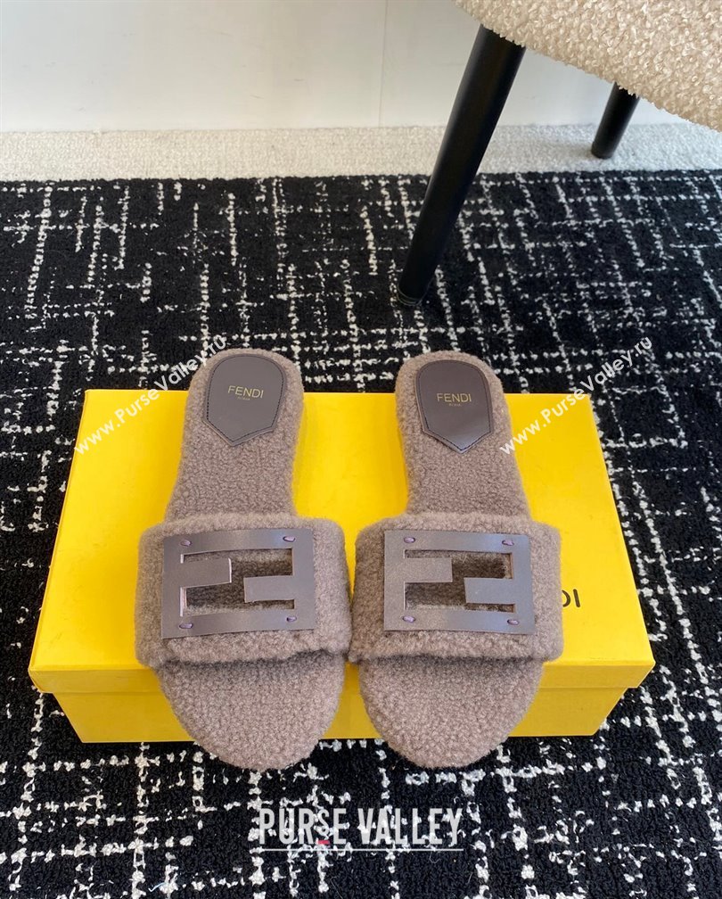 Fendi Baguette Flat Slides Sandal in Wool Shearling Grey 2024 1112 (KL-241112108)