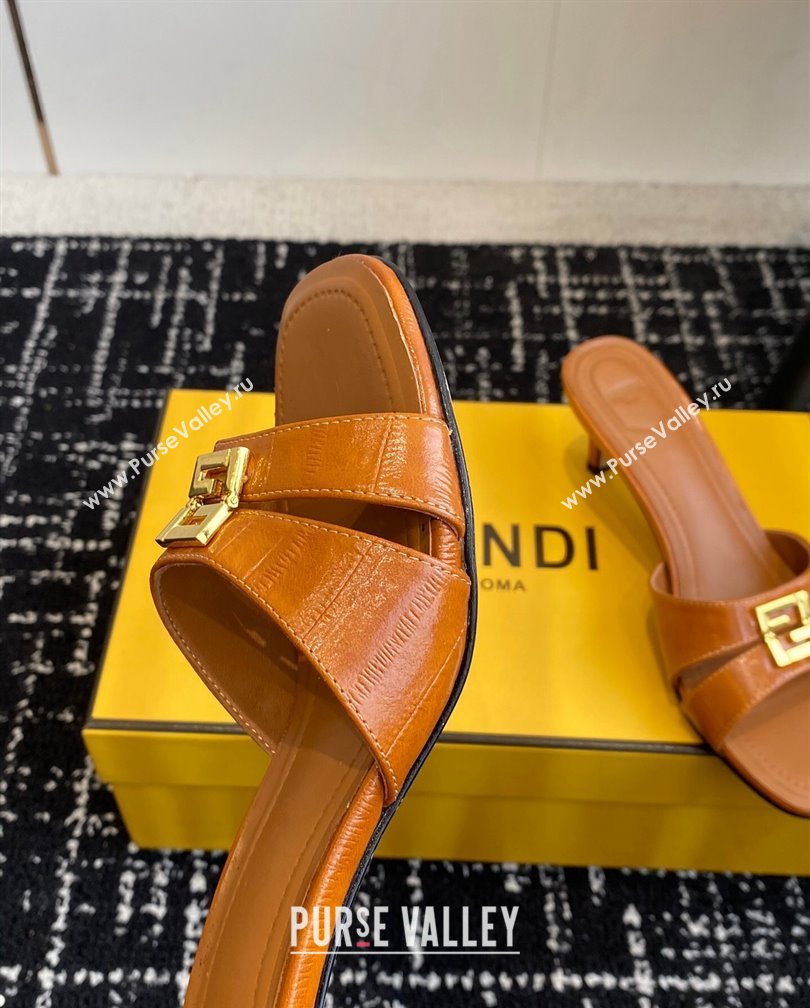 Fendi FFold medium-heeled slides sandal 4cm in embossed leather Light Brown 2024 (KL-241112087)