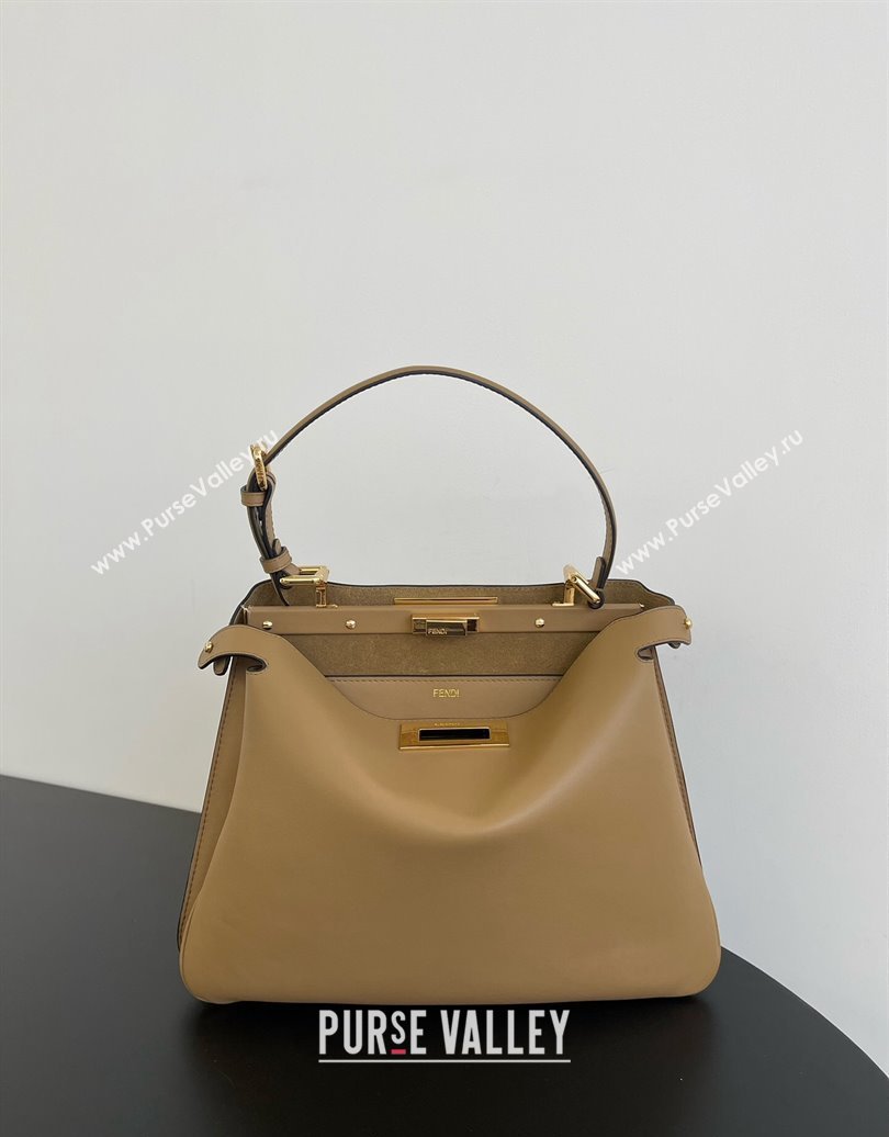 Fendi Peekaboo Soft Medium Bag in Cappuccino-coloured Leather Bag Beige 2024 70202 (AFEI-241212090)