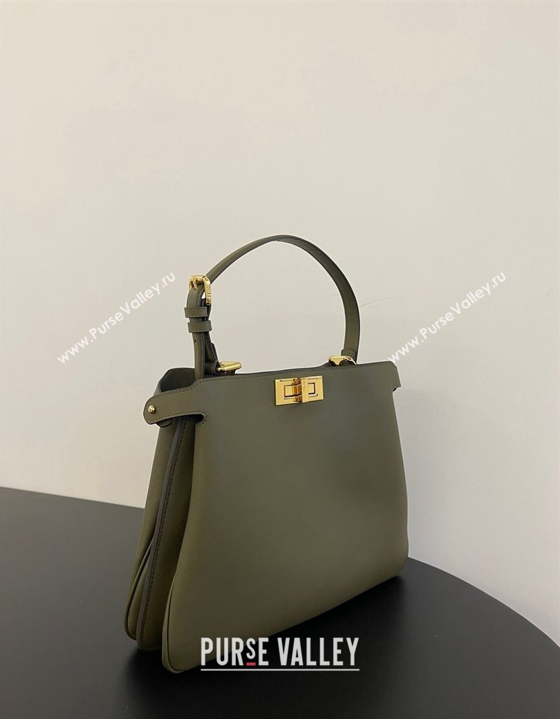 Fendi Peekaboo Soft Medium Bag in Cappuccino-coloured Leather Bag Green 2024 70202 (AFEI-241212092)