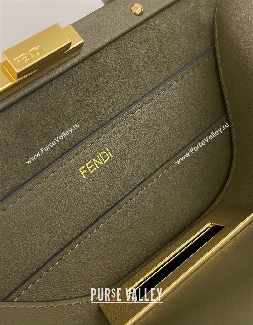 Fendi Peekaboo Soft Medium Bag in Cappuccino-coloured Leather Bag Green 2024 70202 (AFEI-241212092)