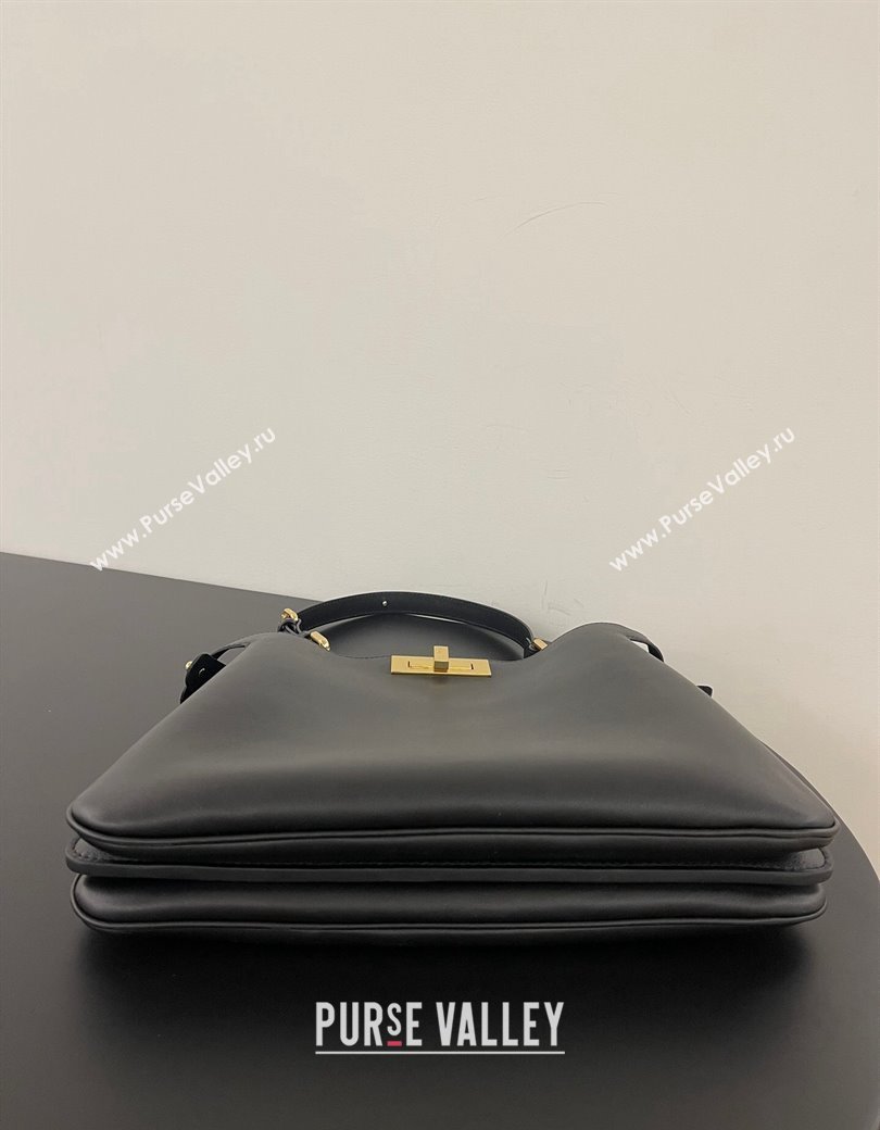 Fendi Peekaboo Soft Medium Bag in Cappuccino-coloured Leather Bag Black 2024 70202 (AFEI-241212093)