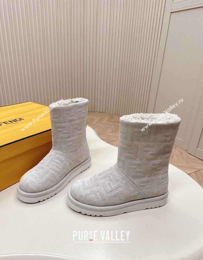 Fendi Apres Chic Snow Boots in FF Suede Light Grey 2024 1224 (MD-241224003)