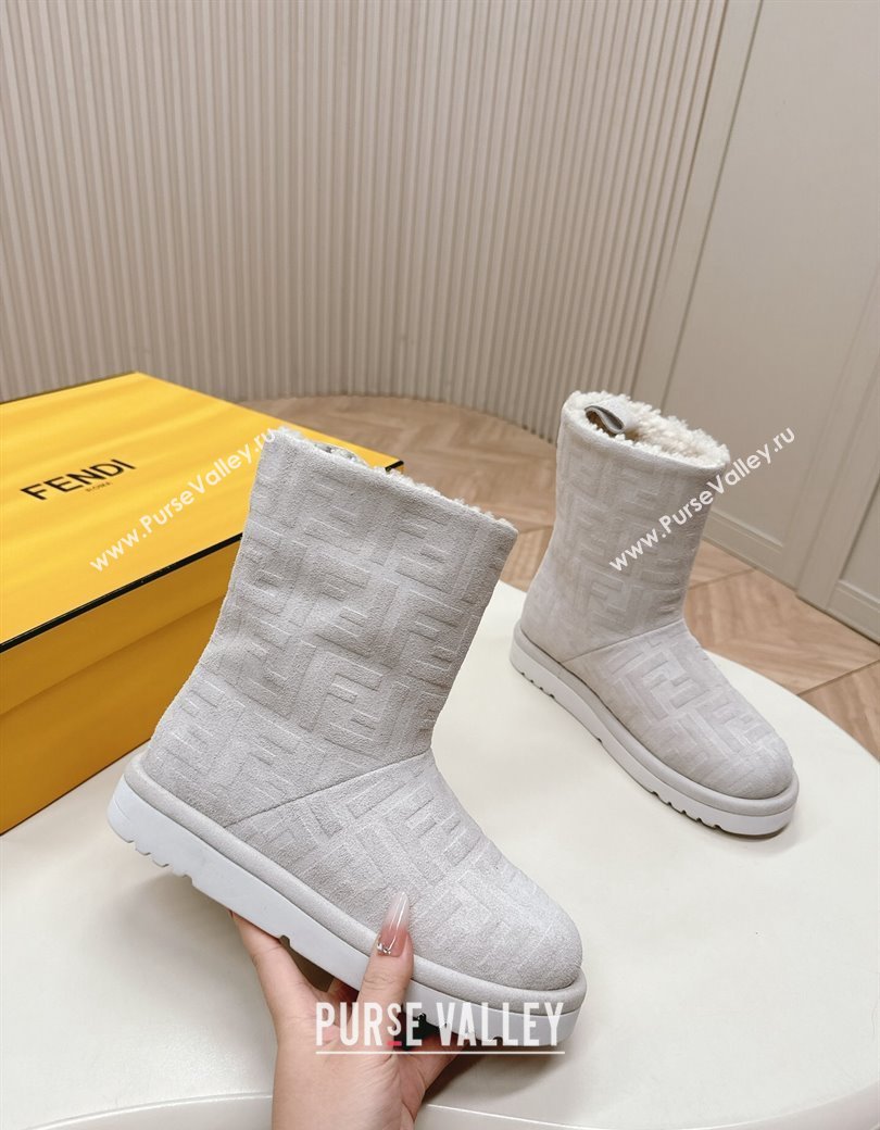 Fendi Apres Chic Snow Boots in FF Suede Light Grey 2024 1224 (MD-241224003)