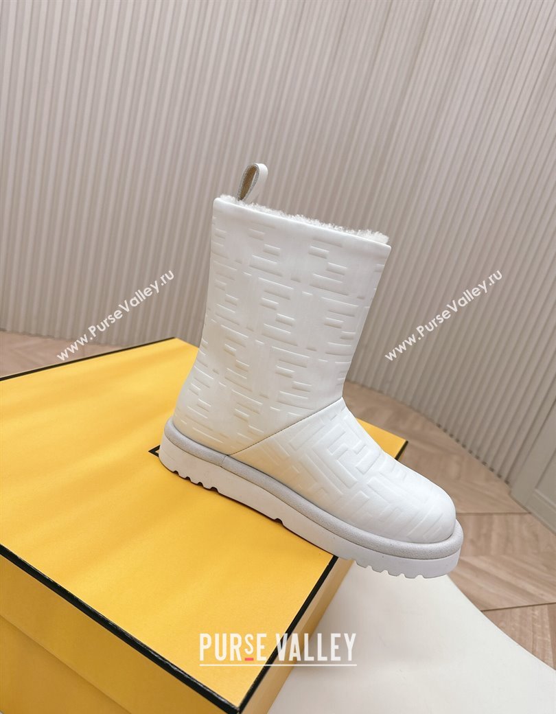 Fendi Apres Chic Snow Boots in FF Leather White 2024 1224 (MD-241224006)