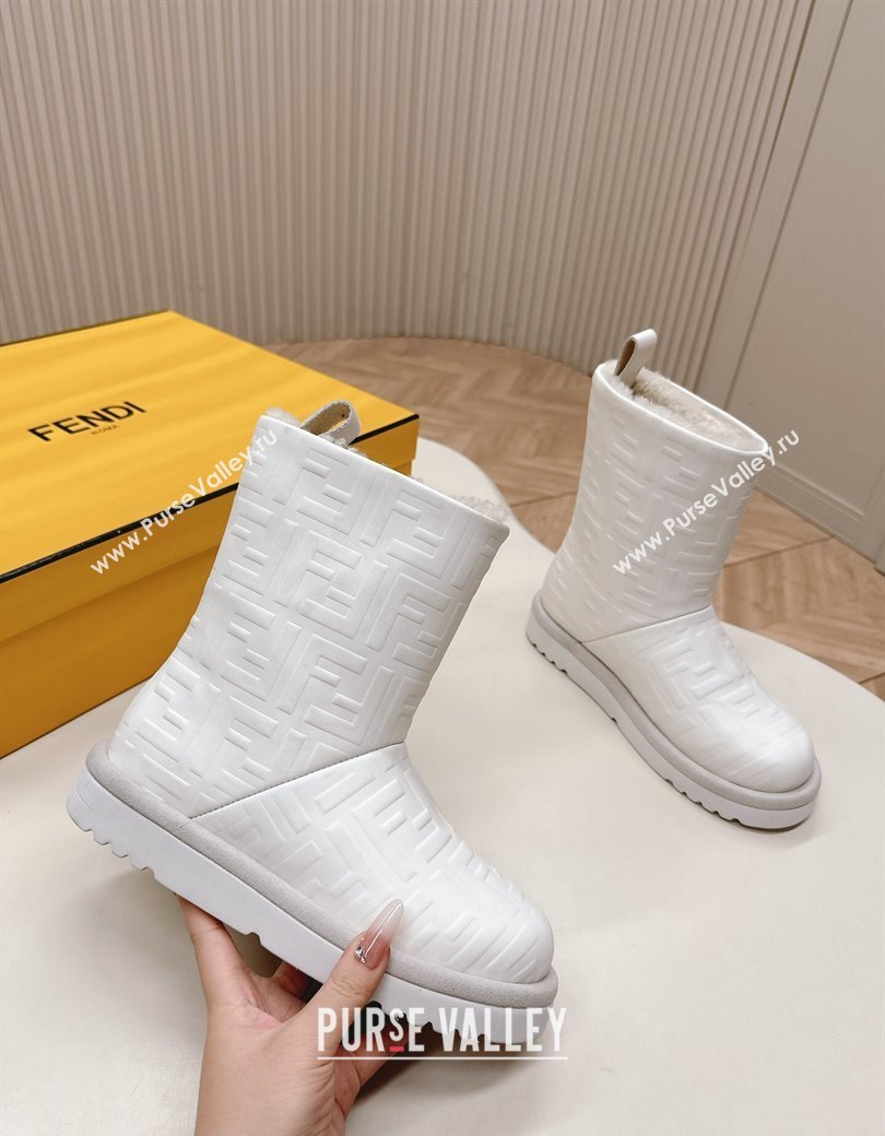 Fendi Apres Chic Snow Boots in FF Leather White 2024 1224 (MD-241224006)