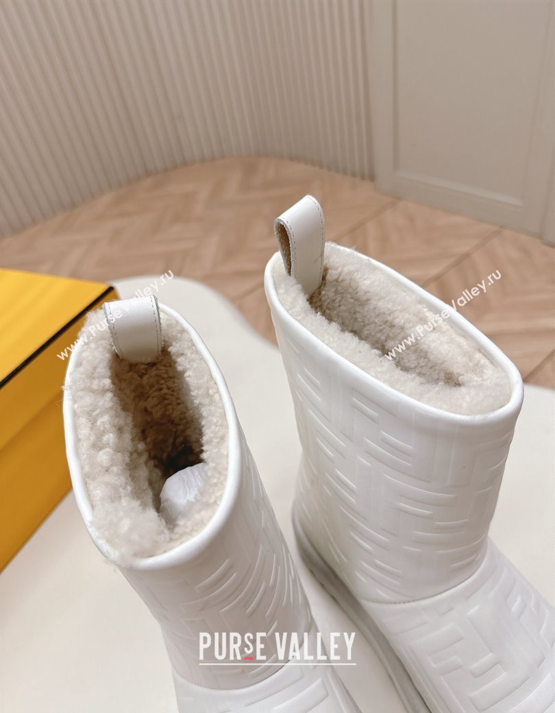 Fendi Apres Chic Snow Boots in FF Leather White 2024 1224 (MD-241224006)