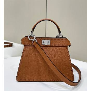 Fendi Peekaboo ISeeU Petite Bag in Grained Leather with Oversized topstitching Caramel Brown 2025 80133 top (CL-250210006)