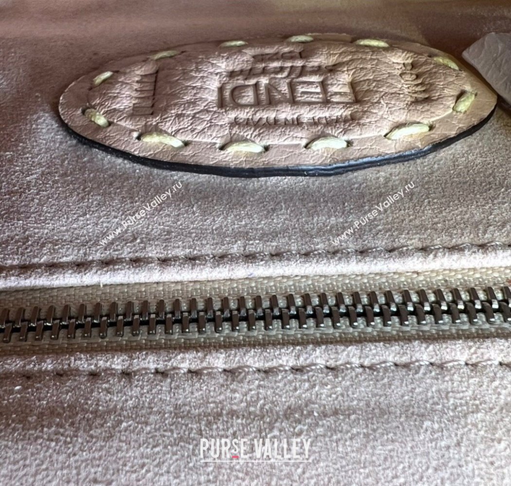 Fendi Peekaboo Mini Bag with Topstitches in Romano Leather Light Pink 2025 8BN244 (AFEI-250208022)