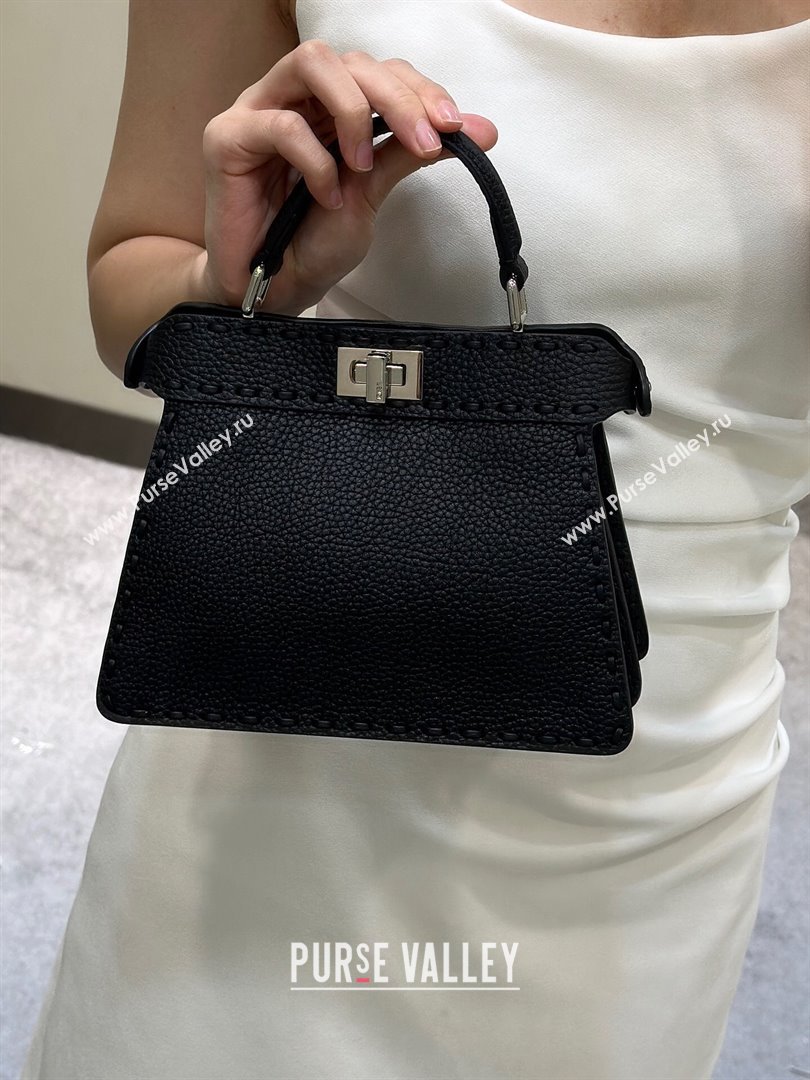 Fendi Peekaboo ISeeU Petite Bag in Grained Leather with Oversized topstitching Black 2025 80133 top (CL-250210010)