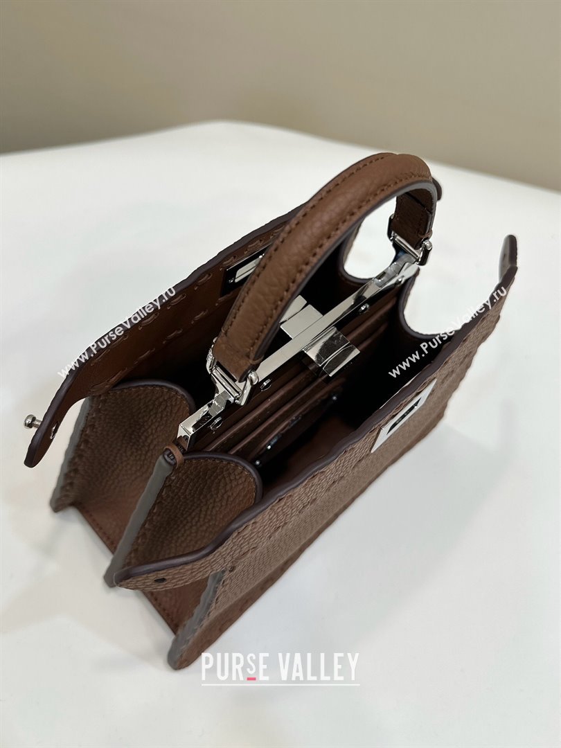 Fendi Peekaboo ISeeU Petite Bag in Grained Leather with Oversized topstitching Dark Brown 2025 80133 top (CL-250210011)