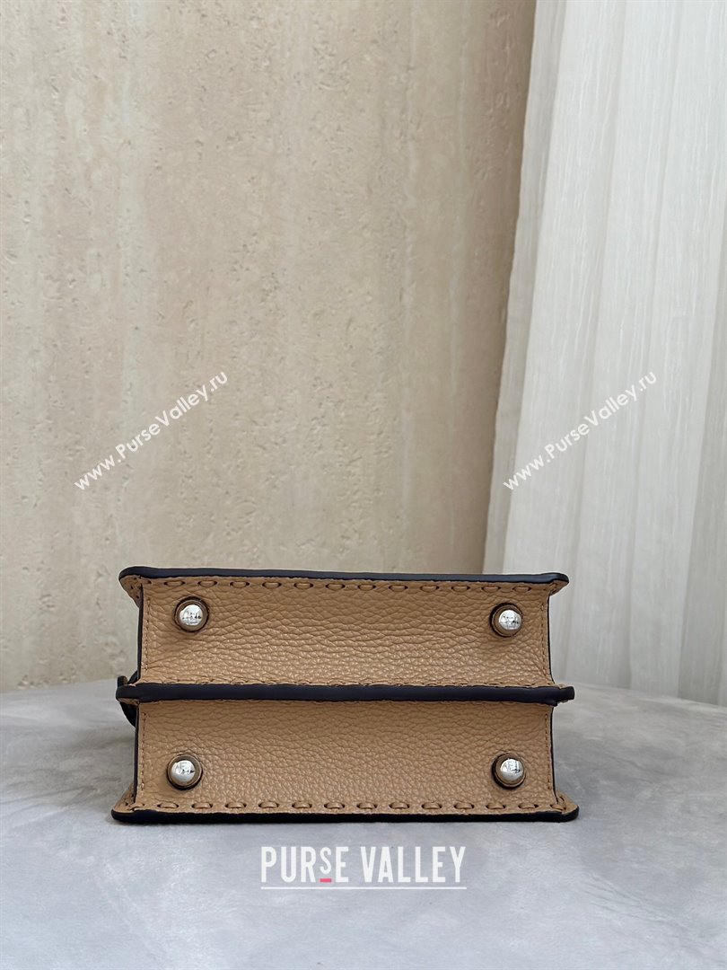 Fendi Peekaboo ISeeU Petite Bag in Grained Leather with Oversized topstitching Apricot 2025 80133 top (CL-250210012)