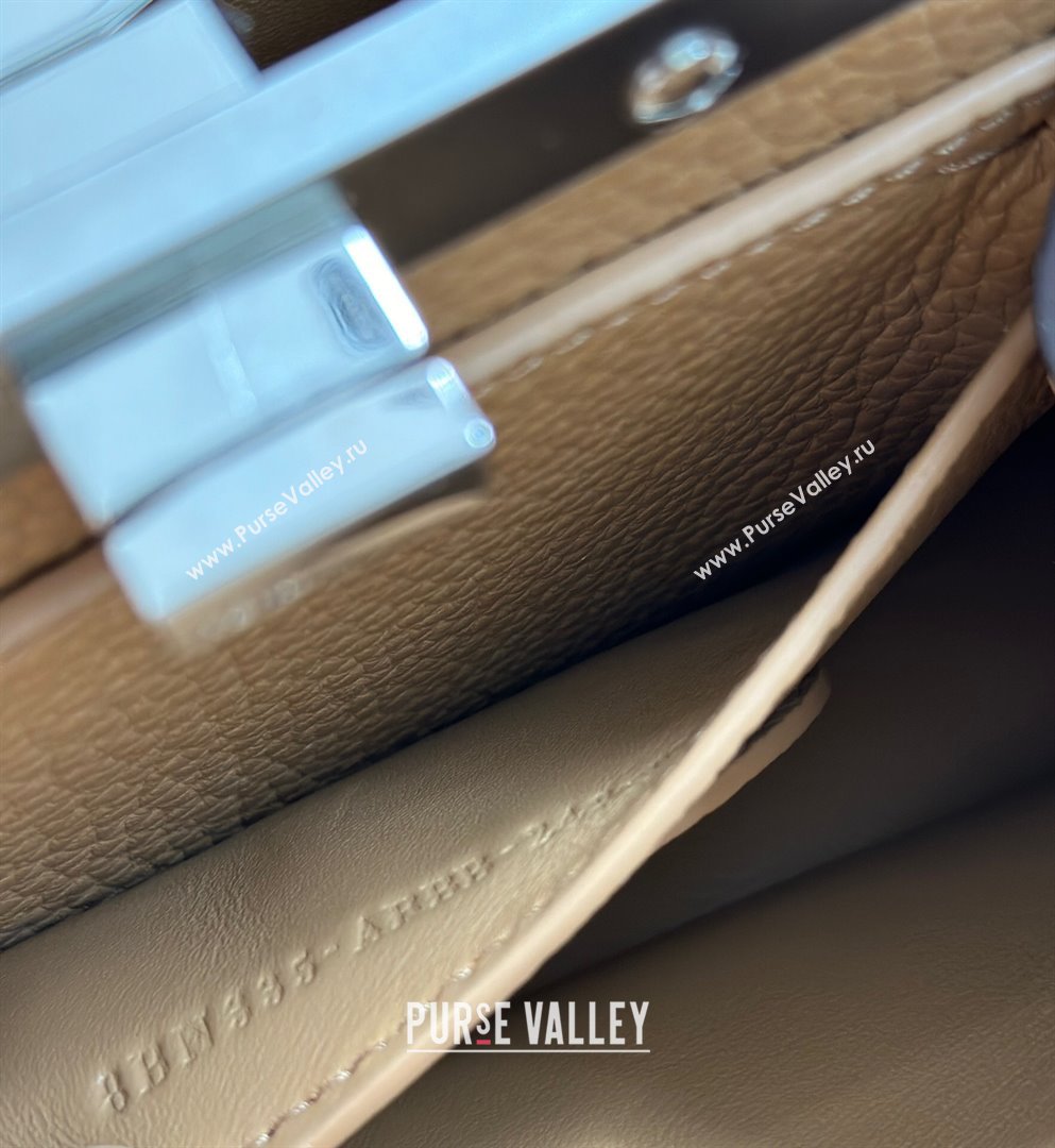 Fendi Peekaboo ISeeU Petite Bag in Grained Leather with Oversized topstitching Apricot 2025 80133 top (CL-250210012)