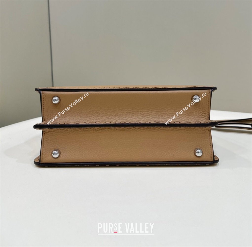 Fendi Peekaboo ISeeU Small Bag in Grained Leather with Oversized topstitching Apricot 2025 80133 top (CL-250210021)