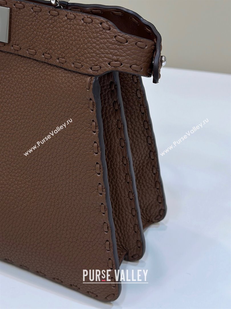 Fendi Peekaboo ISeeU Small Bag in Grained Leather with Oversized topstitching Dark Brown 2025 80133 top (CL-250210015)