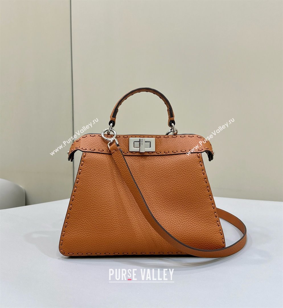 Fendi Peekaboo ISeeU Small Bag in Grained Leather with Oversized topstitching Caramel Brown 2025 80133 top (CL-250210018)