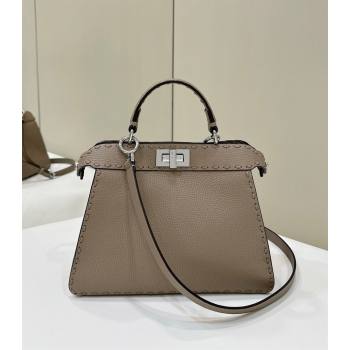 Fendi Peekaboo ISeeU Small Bag in Grained Leather with Oversized topstitching Dove Grey 2025 80133 top (CL-250210014)