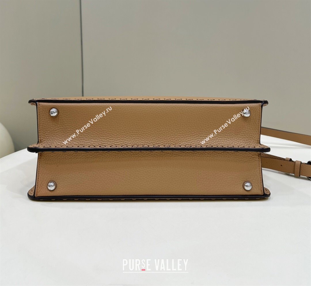 Fendi Peekaboo ISeeU Medium Bag in Grained Leather with Oversized topstitching Apricot 2025 80133 top (CL-250210024)