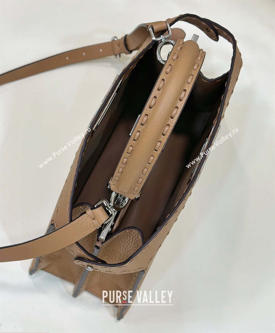 Fendi Peekaboo ISeeU Medium Bag in Grained Leather with Oversized topstitching Apricot 2025 80133 top (CL-250210024)