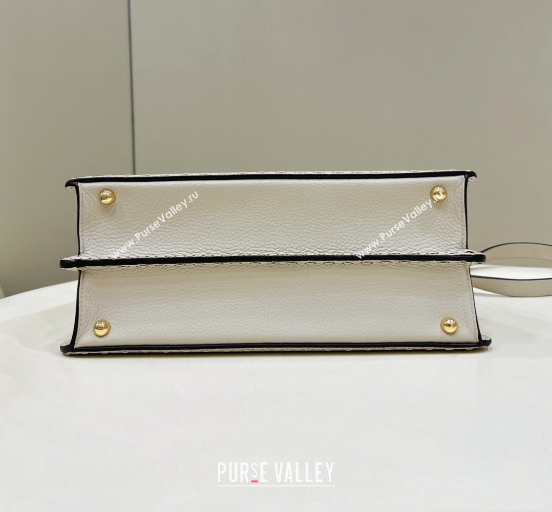 Fendi Peekaboo ISeeU Medium Bag in Grained Leather with Oversized topstitching White 2025 80133 top (CL-250210026)