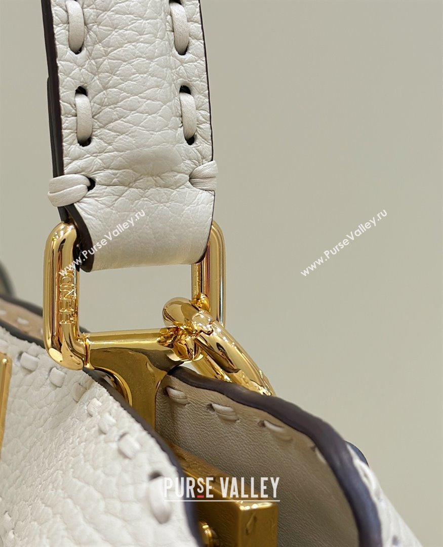Fendi Peekaboo ISeeU Medium Bag in Grained Leather with Oversized topstitching White 2025 80133 top (CL-250210026)
