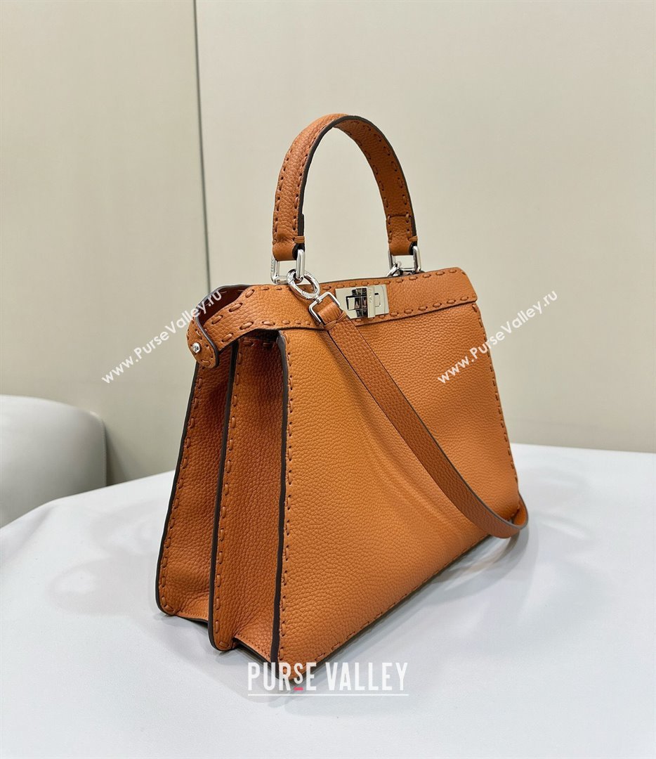 Fendi Peekaboo ISeeU Medium Bag in Grained Leather with Oversized topstitching Caramel Brown 2025 80133 top (CL-250210023)