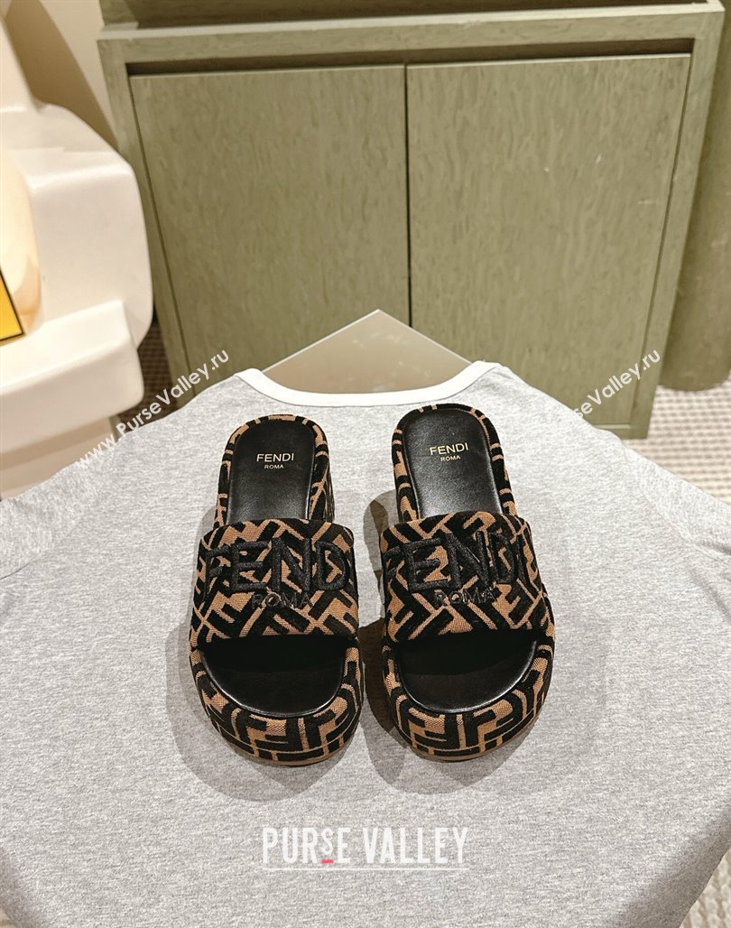 Fendi Sunshine Platform Slides Sandal 6cm in FF Fabric Brown 2025 0426 (MD-250426002)