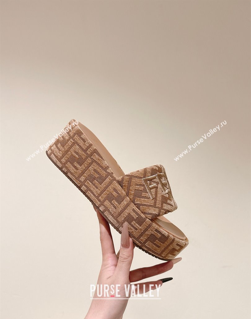 Fendi Sunshine Platform Slides Sandal 6cm in FF Fabric Apricot 2025 0426 (MD-250426006)