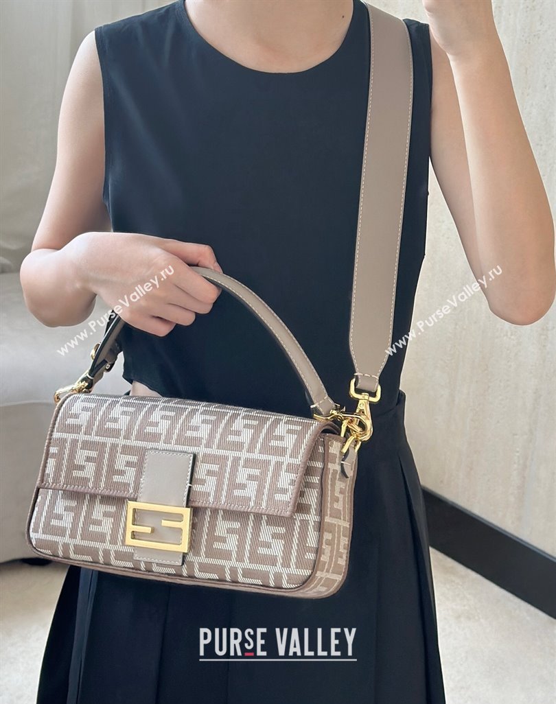 Fendi Baguette Medium Bag in denim-effect FF jacquard Dove Grey 2025 8579M (CL-250522001)