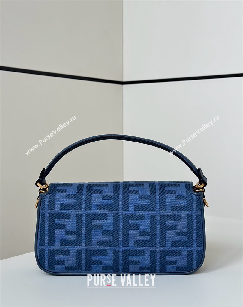 Fendi Baguette Medium Bag in Canvas with FF embroidery Sky Blue 2025 0159M (CL-250522022)