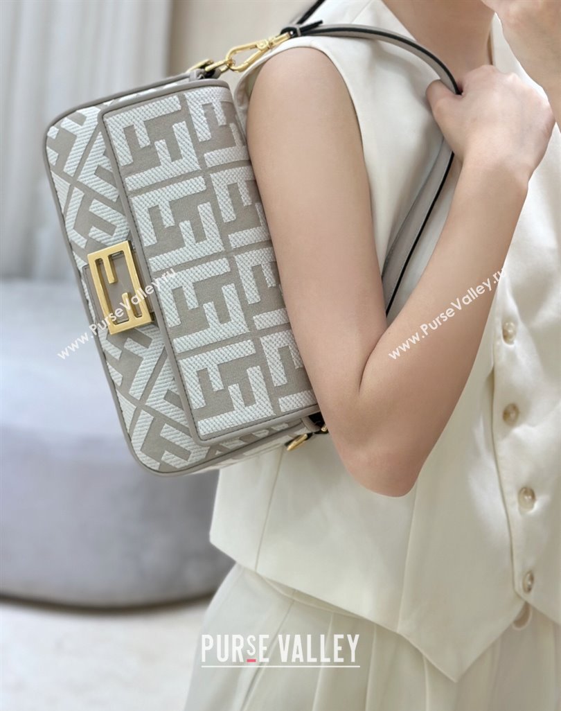 Fendi Baguette Medium Bag in Canvas with FF embroidery Grey/White 2025 0159M (CL-250522016)