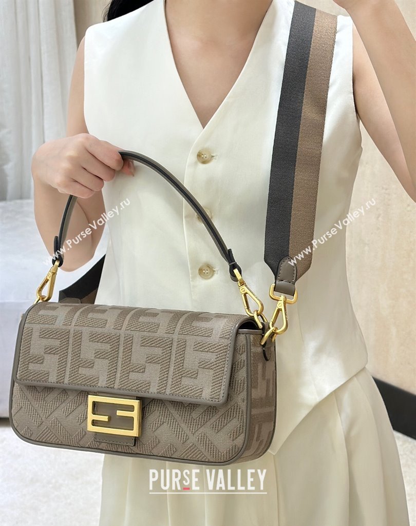 Fendi Baguette Medium Bag in Canvas with FF embroidery Brown/Grey 2025 0159M (CL-250522015)