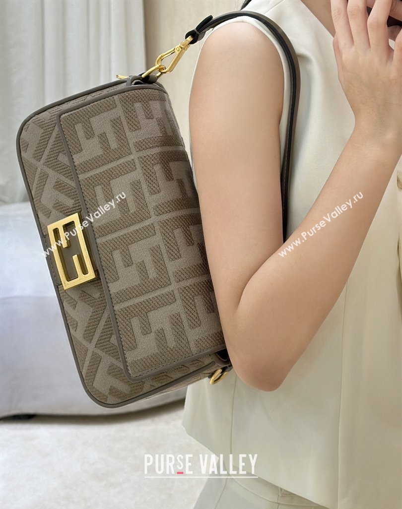 Fendi Baguette Medium Bag in Canvas with FF embroidery Brown/Grey 2025 0159M (CL-250522015)