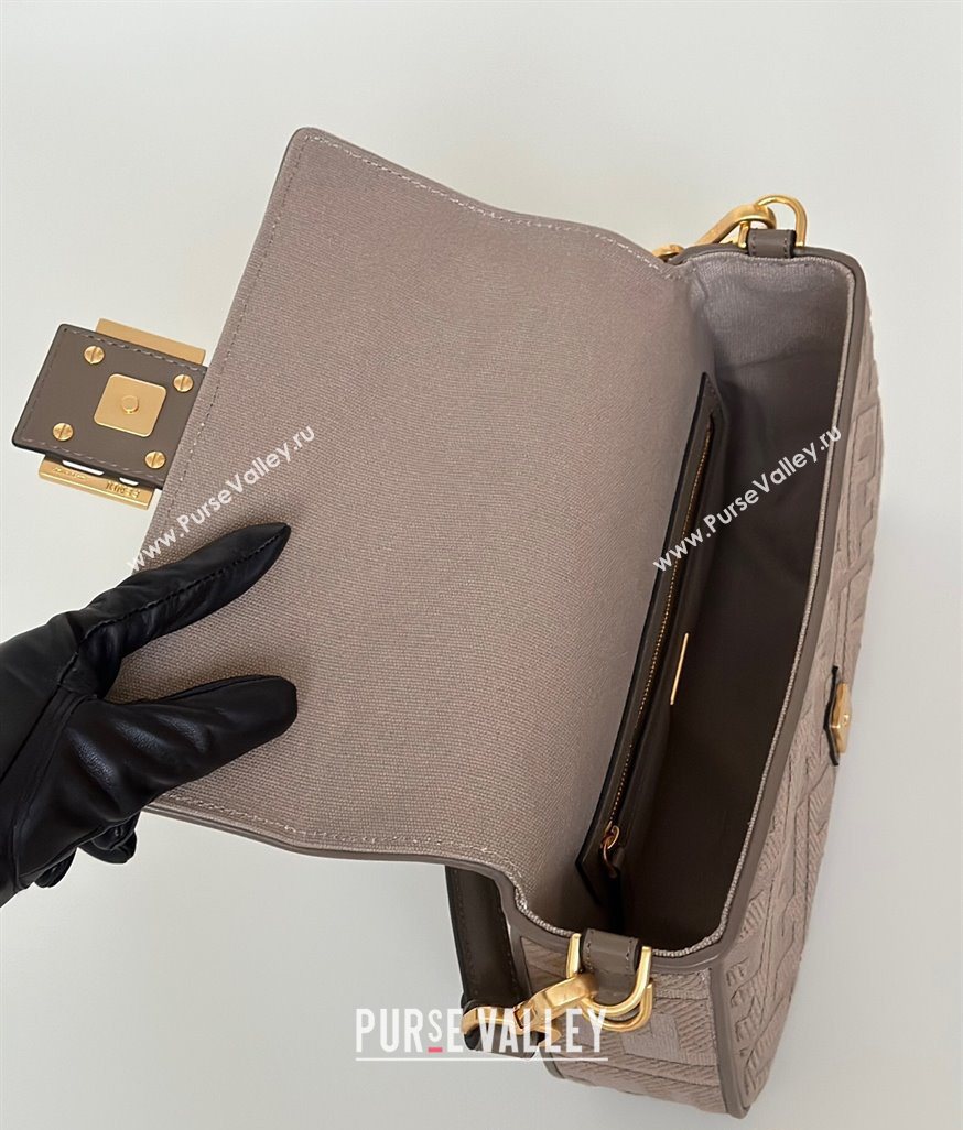 Fendi Baguette Medium Bag in Canvas with FF embroidery Brown/Grey 2025 0159M (CL-250522015)