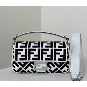 Fendi Baguette Medium Bag in Canvas with FF embroidery Black/White 2025 0159M (CL-250522014)