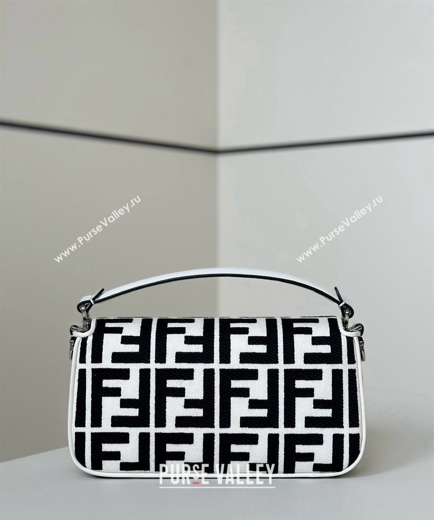 Fendi Baguette Medium Bag in Canvas with FF embroidery Black/White 2025 0159M (CL-250522014)