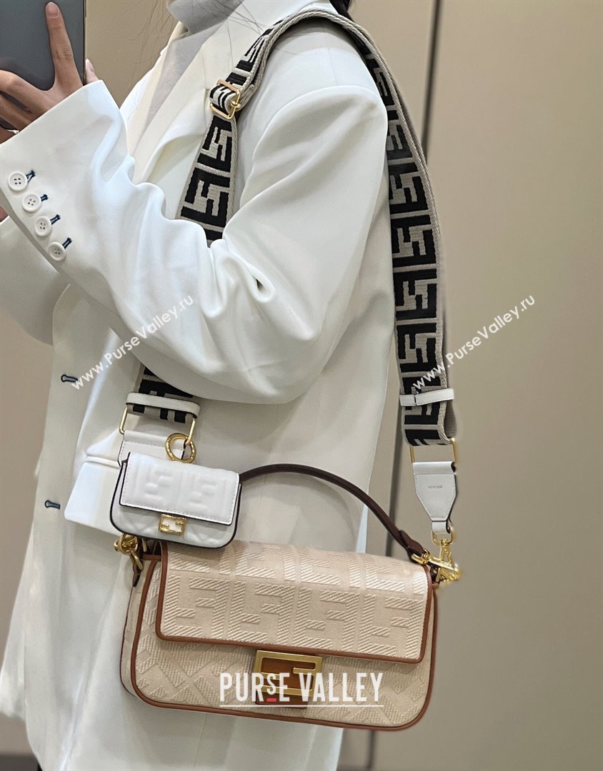 Fendi Baguette Medium Bag in Canvas with FF embroidery Light Beige 2025 0159M (CL-250522021)