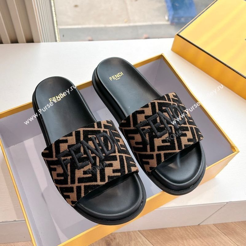Fendi Flat Slides Sandal in FF Canvas Black 2025 0605 (HQG-250605058)