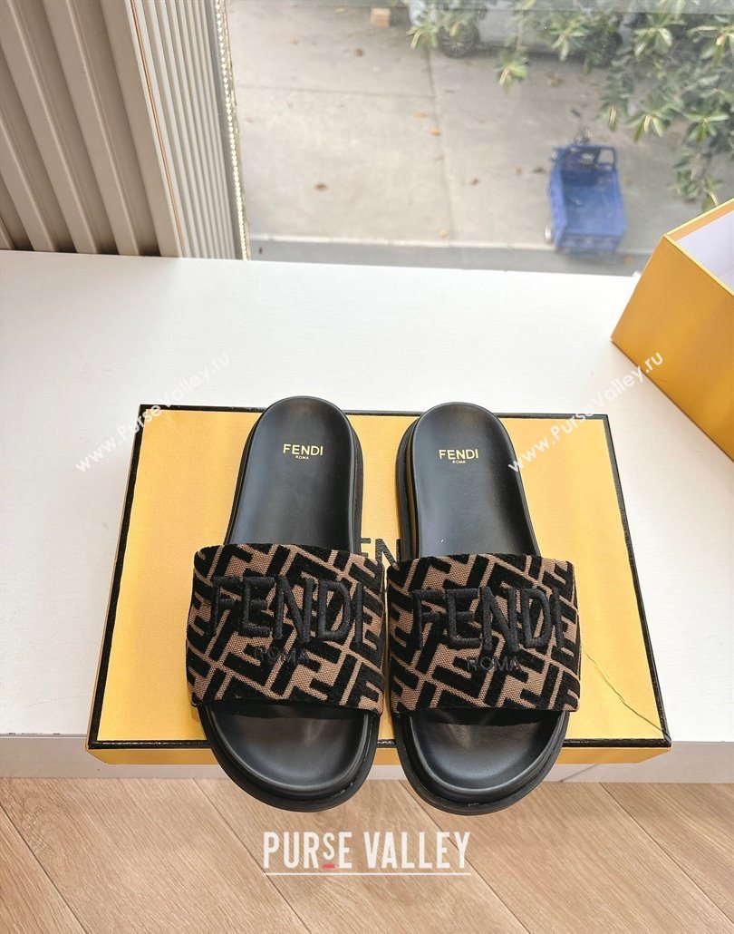 Fendi Flat Slides Sandal in FF Canvas Black 2025 0605 (HQG-250605058)