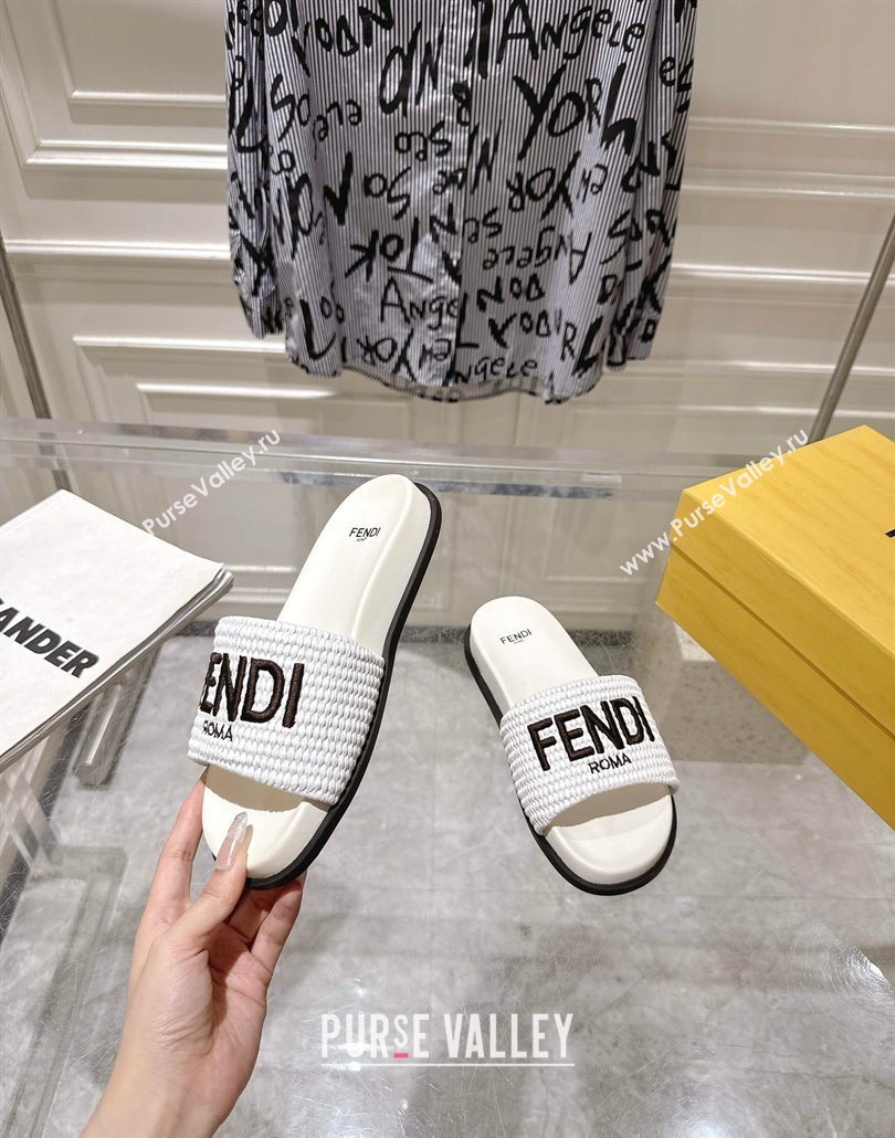 Fendi Flat Slides Sandal in Woven Straw-Like White 2025 0605 (MD-250605065)