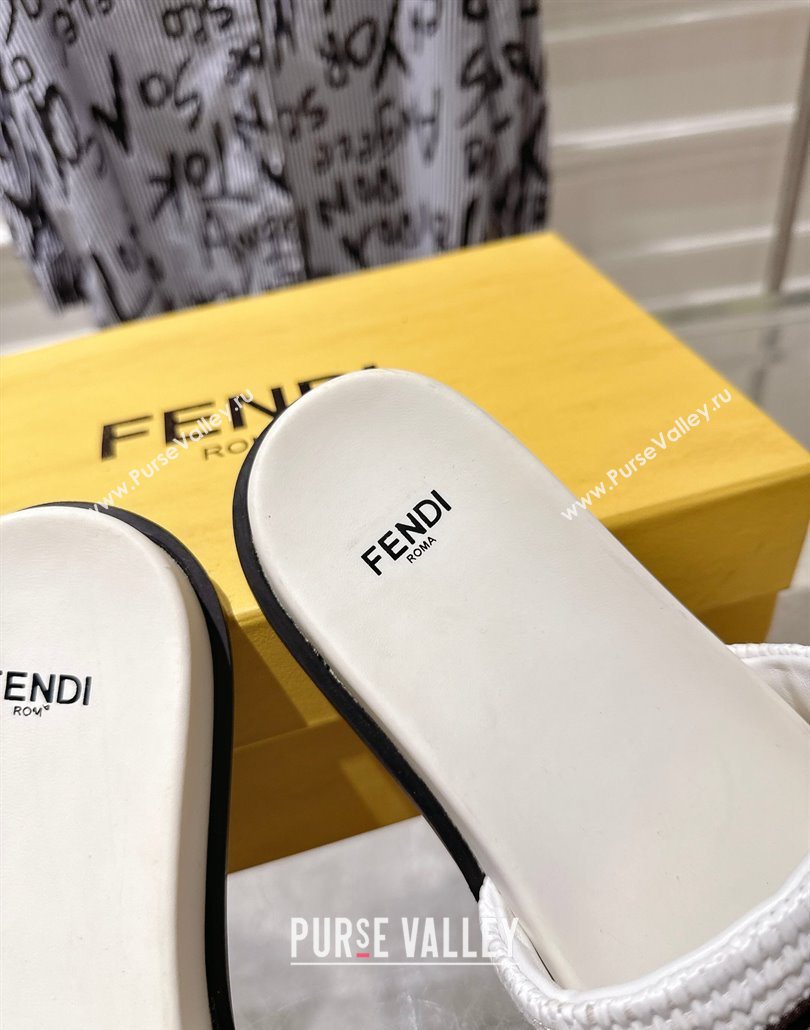 Fendi Flat Slides Sandal in Woven Straw-Like White 2025 0605 (MD-250605065)