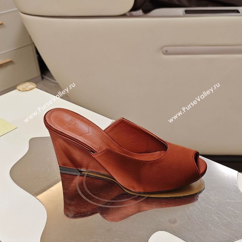 Fendi Arco Wedge Slides Sandal 8.5cm in Satin Gold-Tone Brown 2025 (MD-250710054)