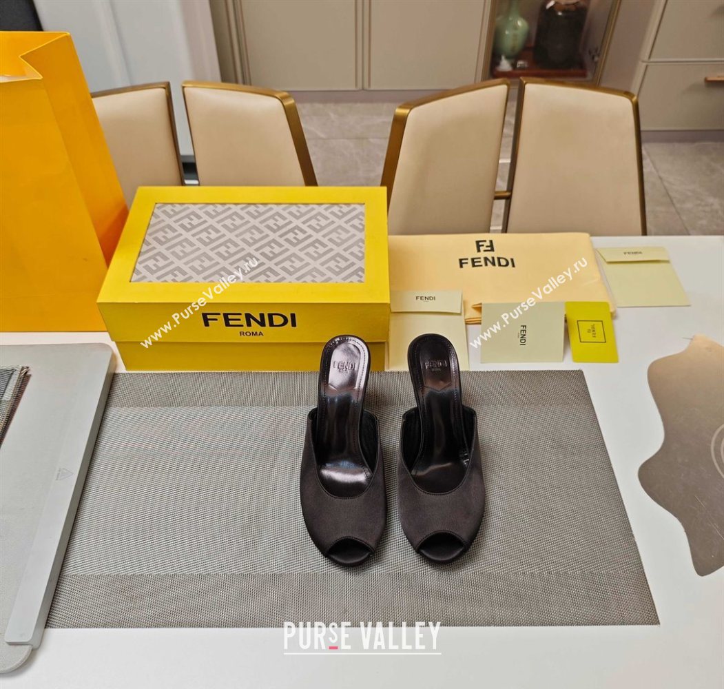 Fendi Arco Wedge Slides Sandal 8.5cm in Satin Black 2025 (MD-250710058)