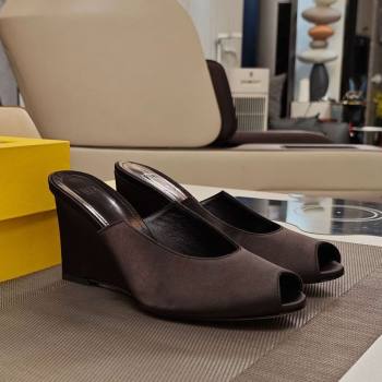 Fendi Arco Wedge Slides Sandal 8.5cm in Satin Black 2025 (MD-250710058)