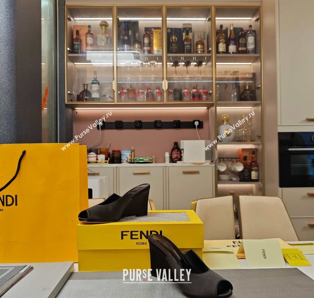 Fendi Arco Wedge Slides Sandal 8.5cm in Satin Black 2025 (MD-250710058)