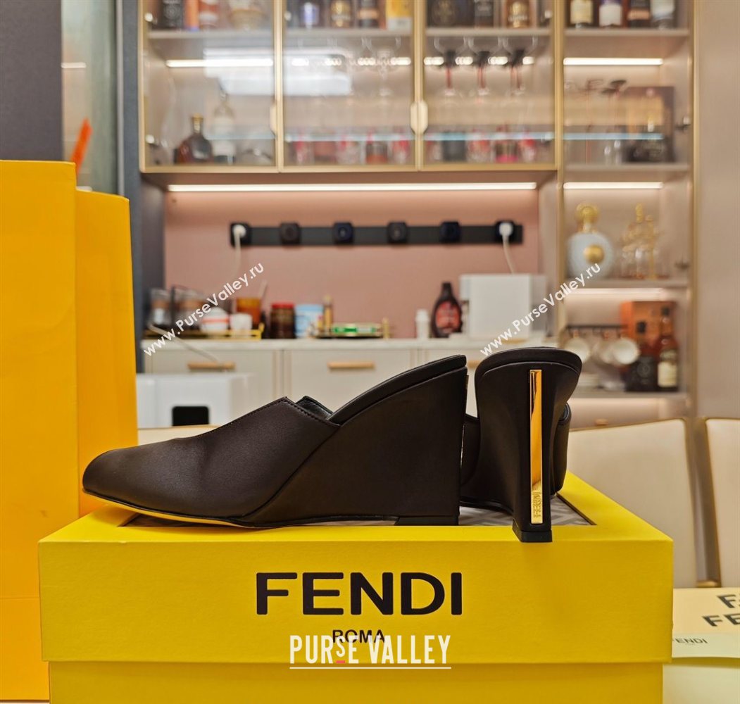 Fendi Arco Wedge Slides Sandal 8.5cm in Satin Black 2025 (MD-250710058)