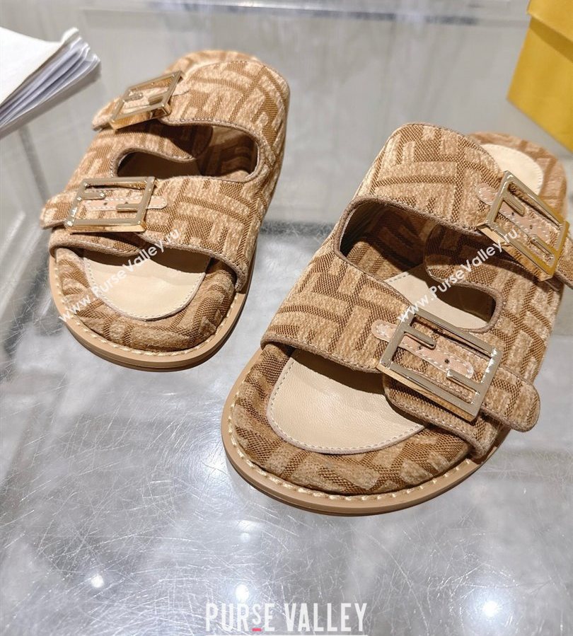 Fendi Feel Flat Slides Sandal in FF Fabric Beige/Brown 2025 FE071001 (SS-250710066)