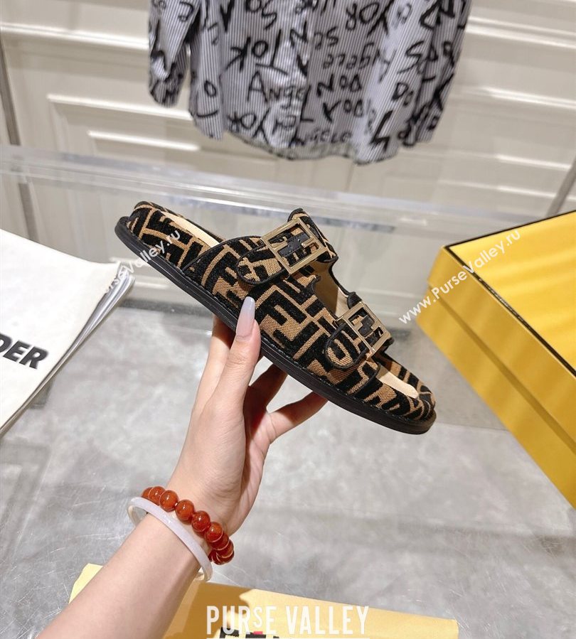 Fendi Feel Flat Slides Sandal in FF Fabric Black/Brown 2025 FE071001 (SS-250710067)
