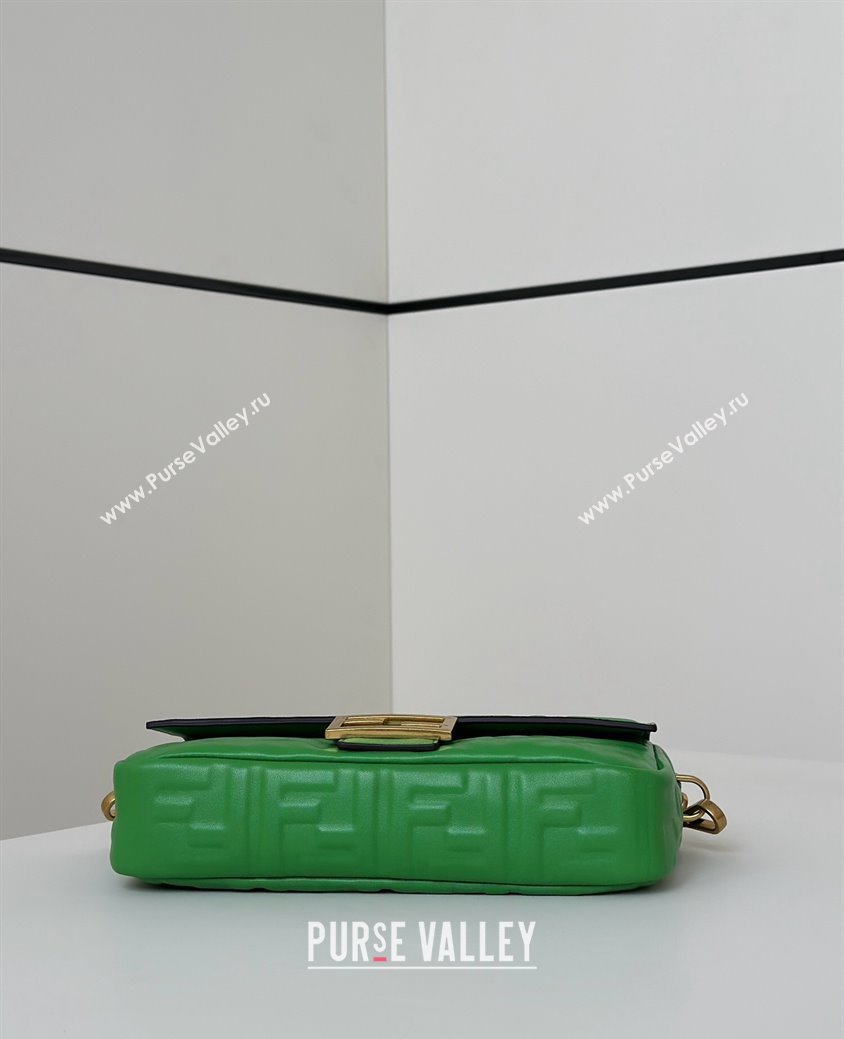 Fendi Baguette Medium Nappa Leather Bag 0135M Green 2025 0807 (CL-250807004)